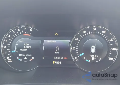 2017 Ford Explorer Platinum z USA, uszkodzony, nr VIN 1FM5K8HT0HGD37165